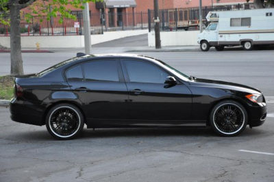 2006 BMW 325  i