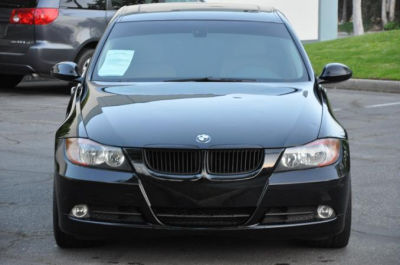2006 BMW 325  i