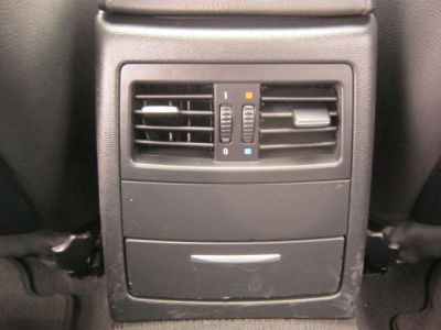2006 BMW 325  i