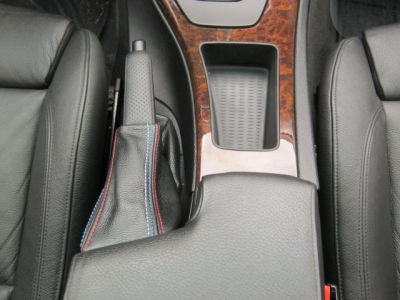 2006 BMW 325  i