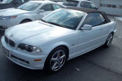 2003 BMW 325  Ci