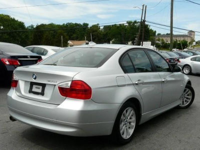 2006 BMW 325 i