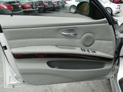 2006 BMW 325 i