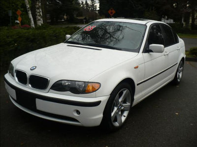 2005 BMW 325  i