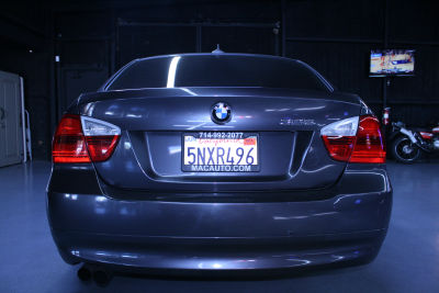2006 BMW 325  i