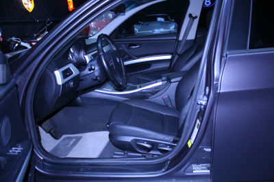 2006 BMW 325  i