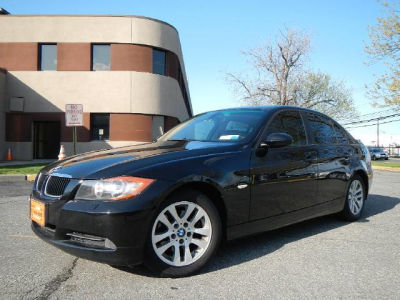 2006 BMW 325  xi
