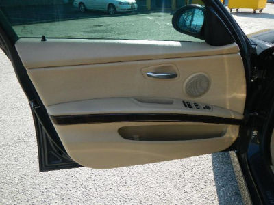 2006 BMW 325  xi