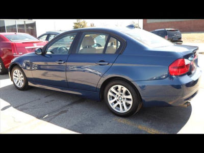 2006 BMW 325  i