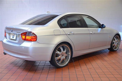 2006 BMW 325  i