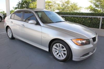 2006 BMW 325  i