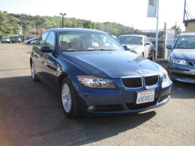 2006 BMW 325  i