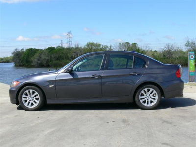 2006 BMW 325  i
