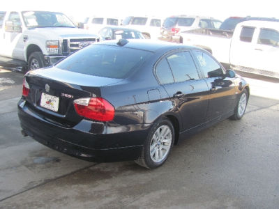 2006 BMW 325  i