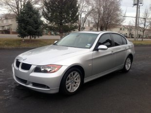 2006 BMW 325  i