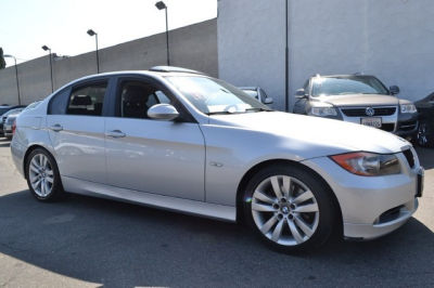 2006 BMW 325  i