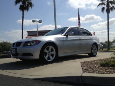 2006 BMW 325  i