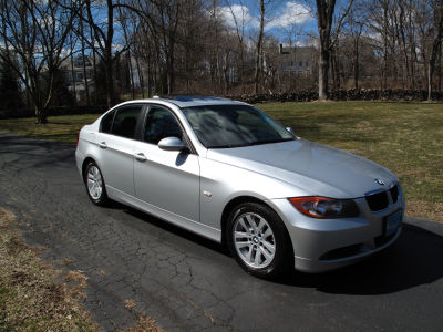 2006 BMW 325  i