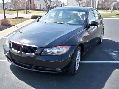 2006 BMW 325  i