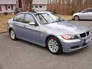 2006 BMW 325  i