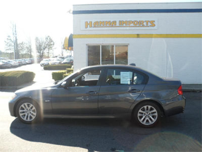 2006 BMW 325  i