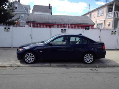 2006 BMW 325  xi