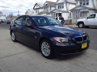 2006 BMW 325  xi