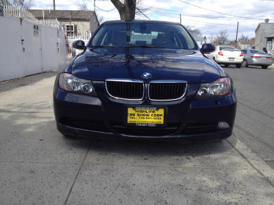 2006 BMW 325  xi