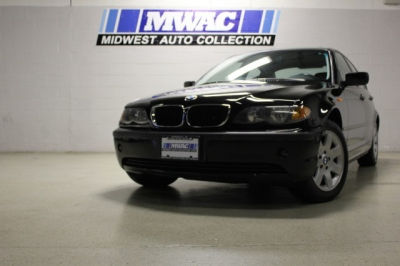 2004 BMW 325  xi