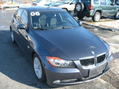 2006 BMW 325  i