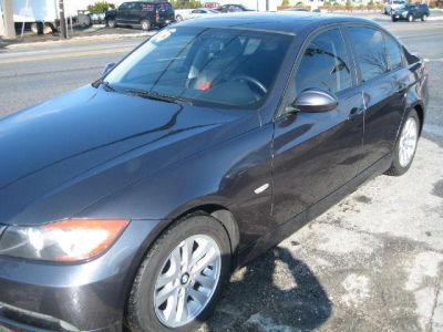 2006 BMW 325  i