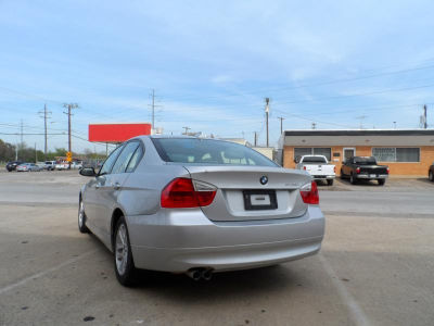 2006 BMW 325  i