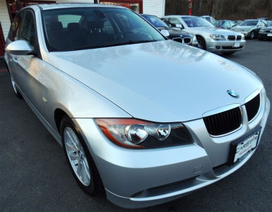 2006 BMW 325  i