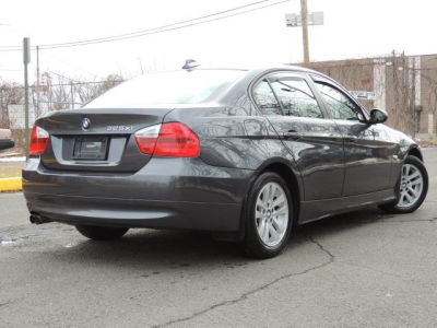 2006 BMW 325  xi