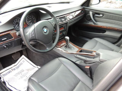 2006 BMW 325  xi
