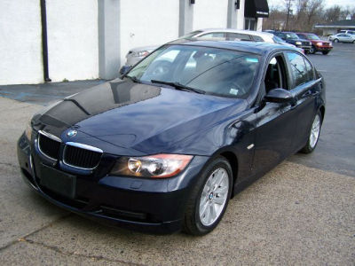 2006 BMW 325  i