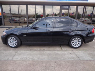 2006 BMW 325  i