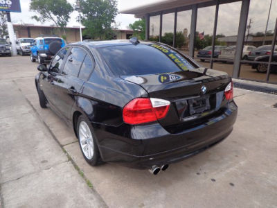 2006 BMW 325  i