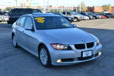 2006 BMW 325  i