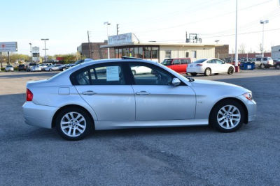 2006 BMW 325  i