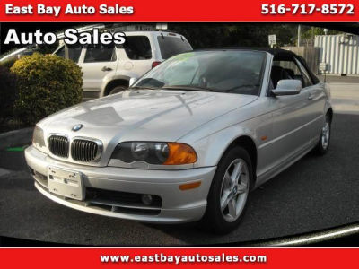 2002 BMW 325  Ci