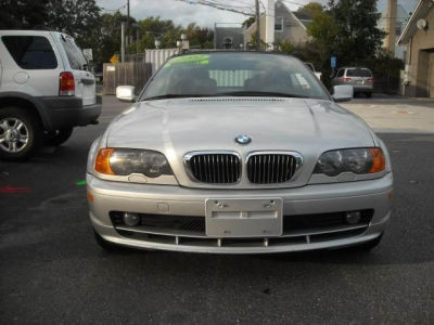 2002 BMW 325  Ci