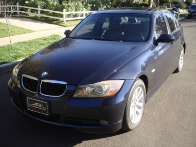 2006 BMW 325  i