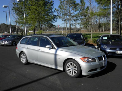 2006 BMW 325  xiT