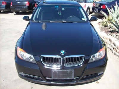 2006 BMW 325  i