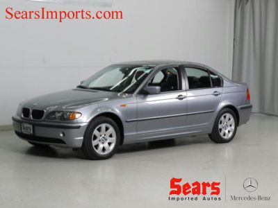 2005 BMW 325  xi