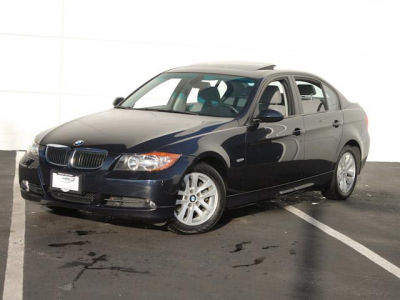 2006 BMW 325  i