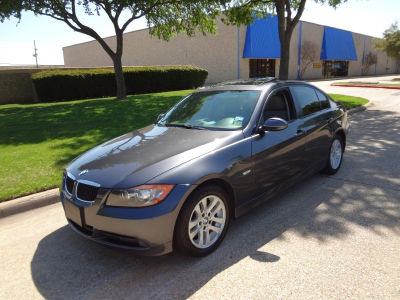 2006 BMW 325  i