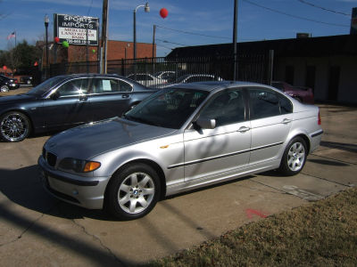 2005 BMW 325  i