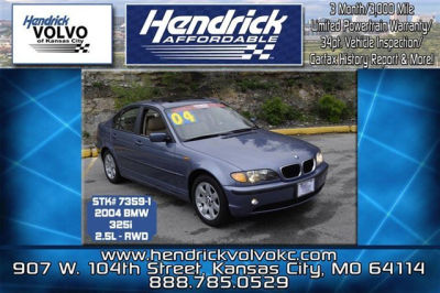 2004 BMW 325  i